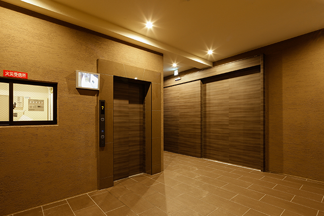 Gallery 76 - 2