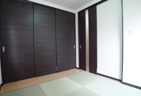 Gallery 04 - 5
