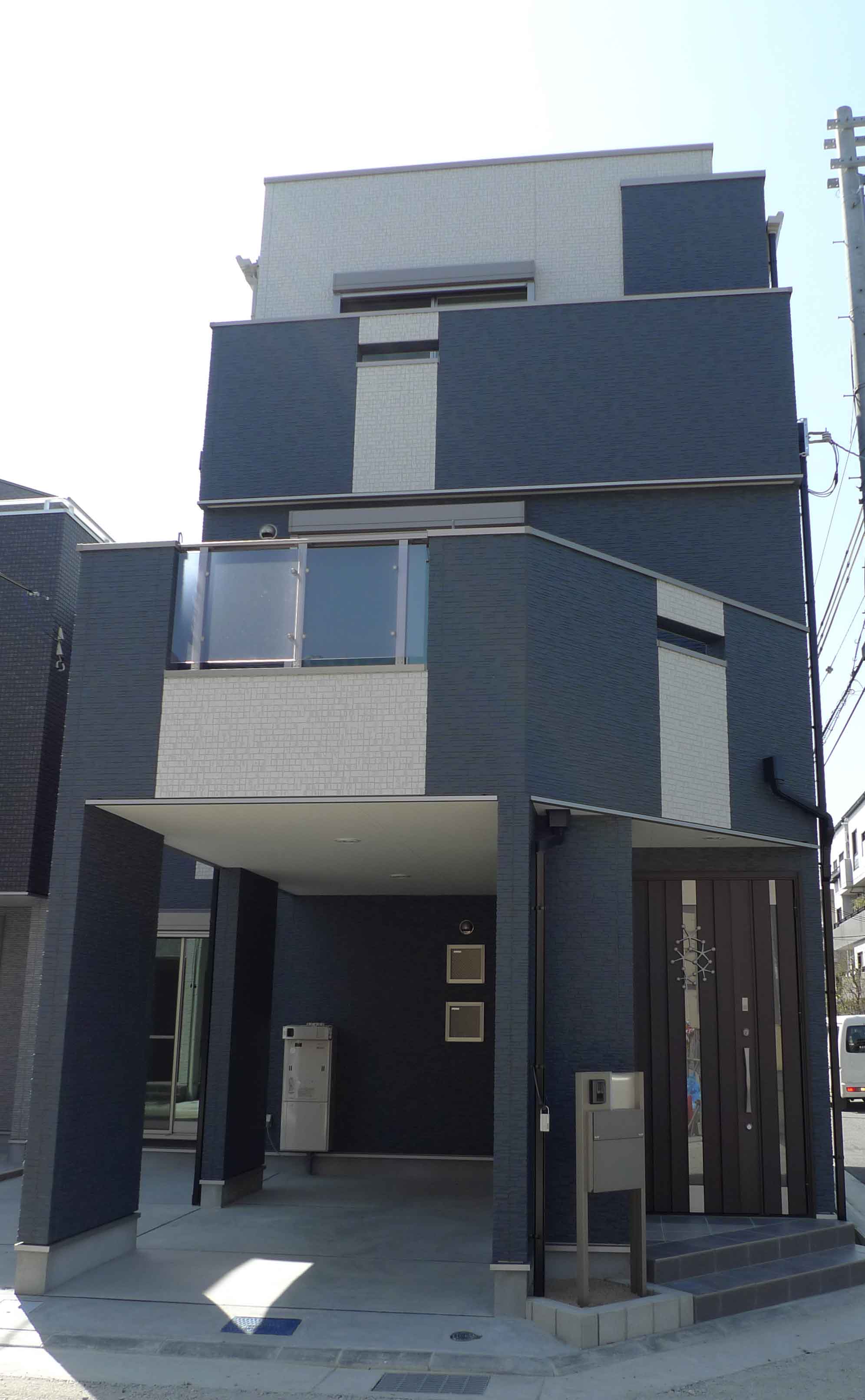Gallery 11 - 6