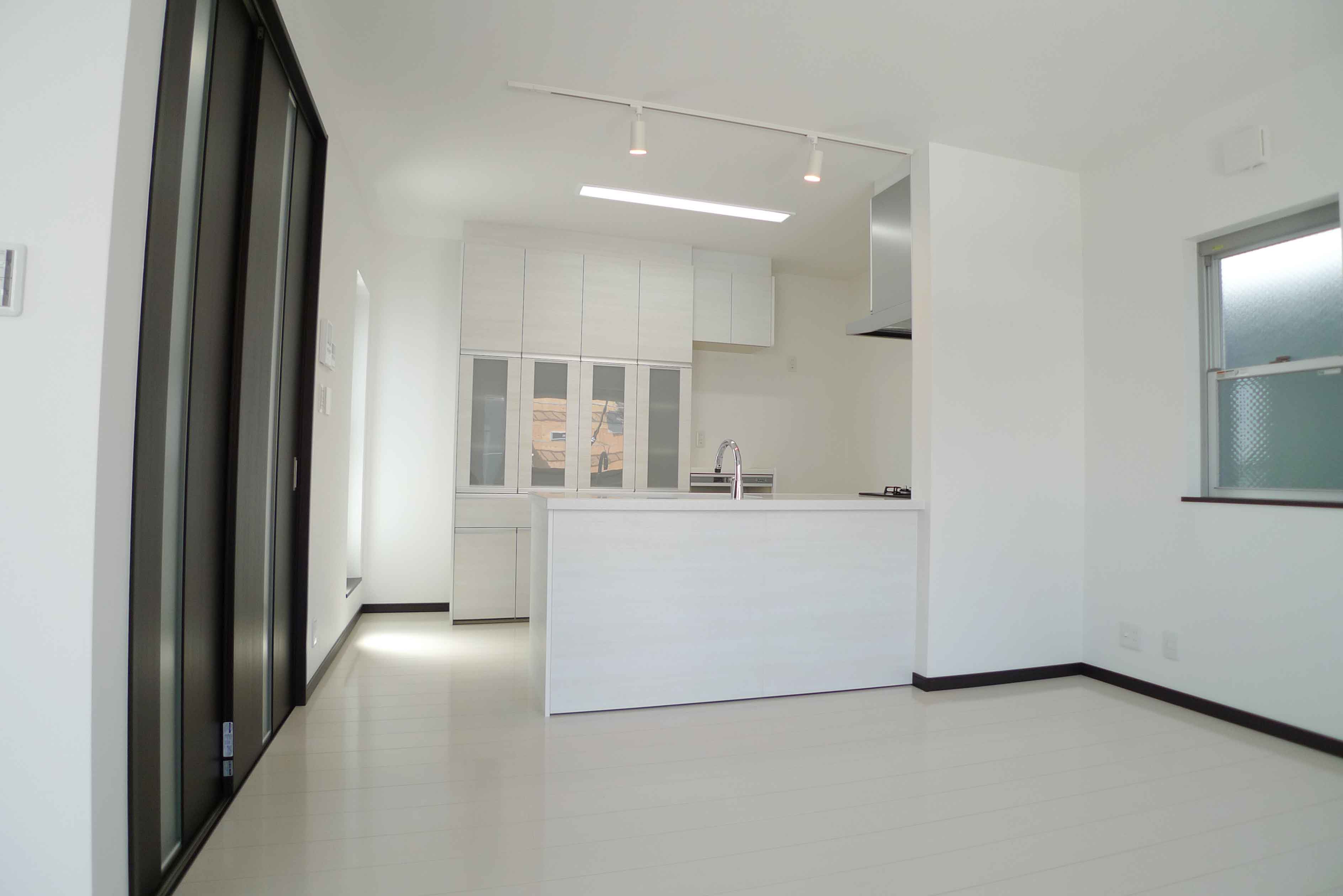 Gallery 12 - 2