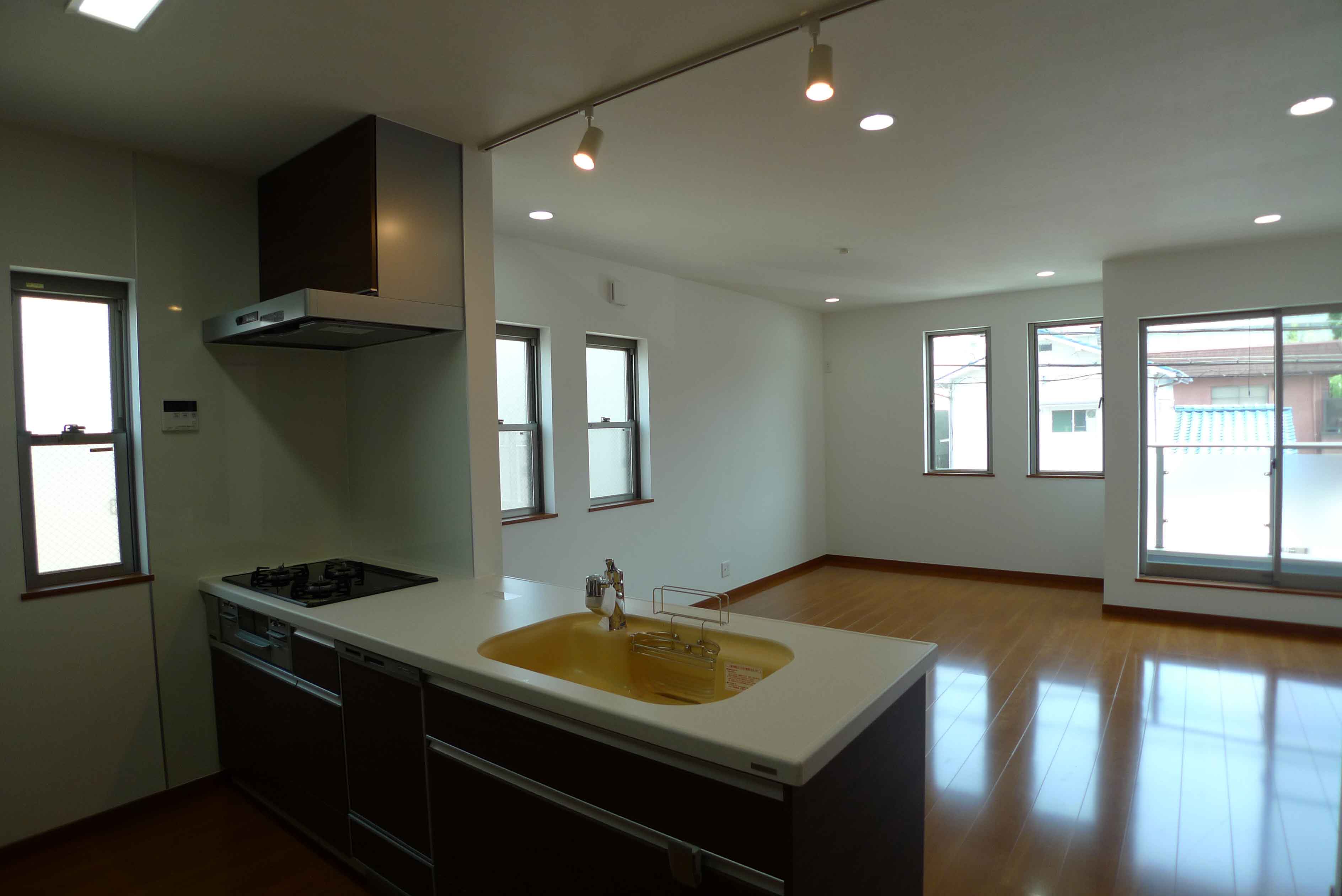 Gallery 19 - 2