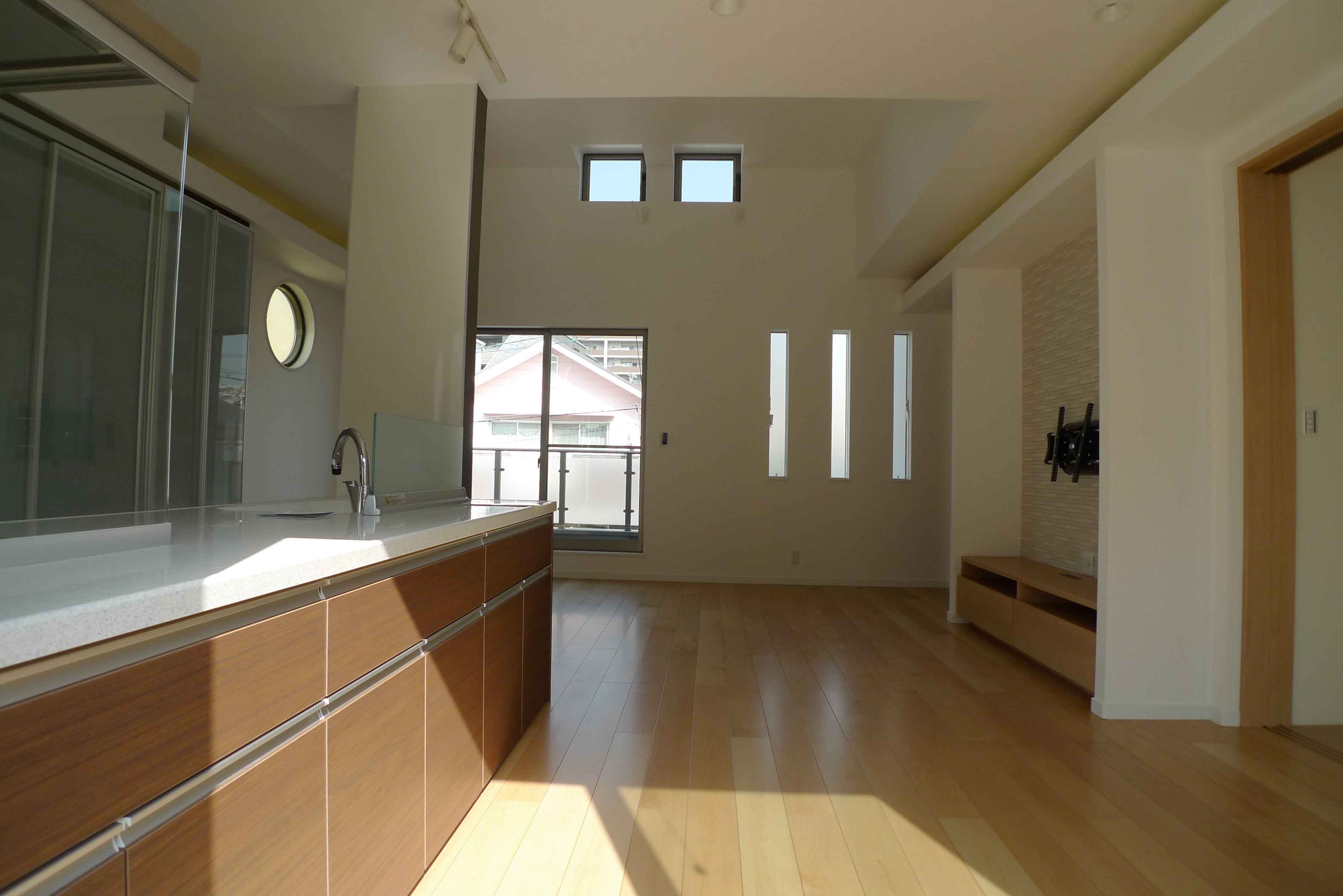 Gallery 21 - 4