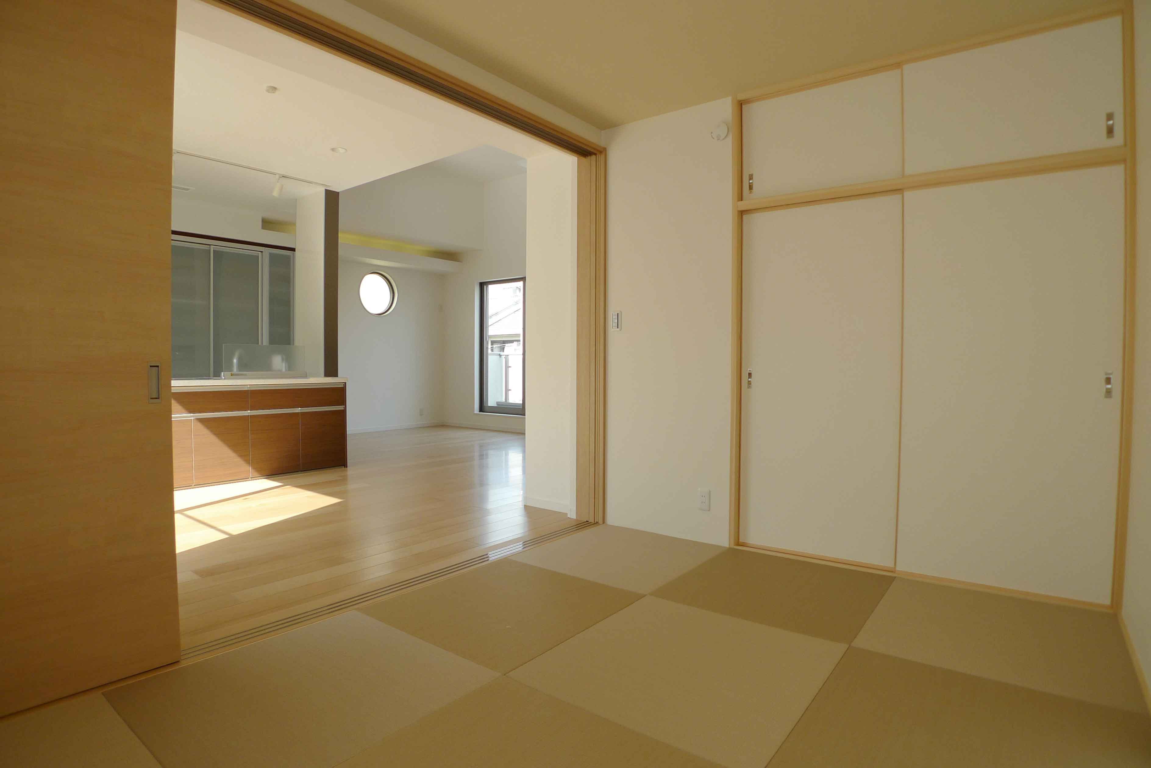 Gallery 21 - 5