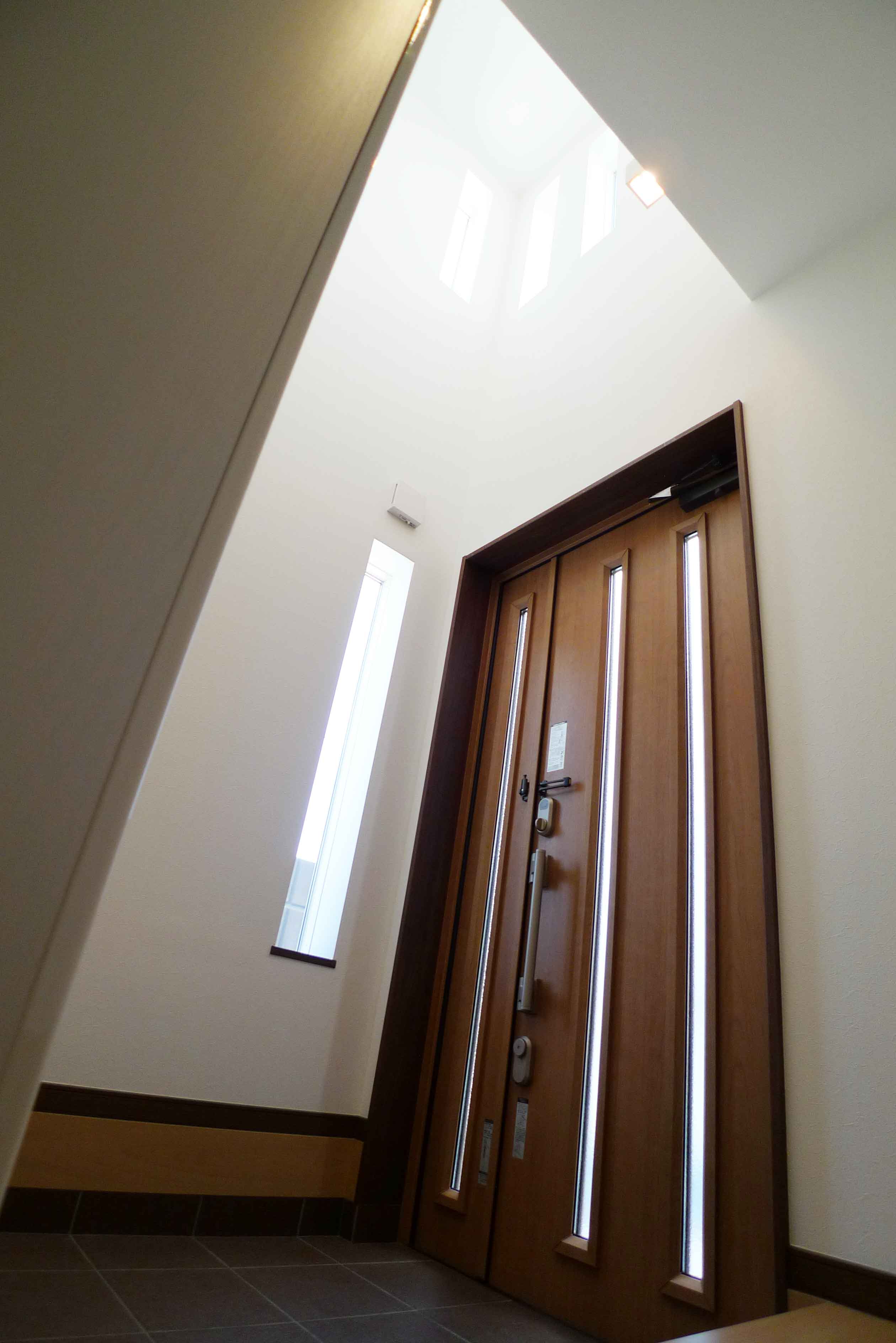 Gallery 23 - 3