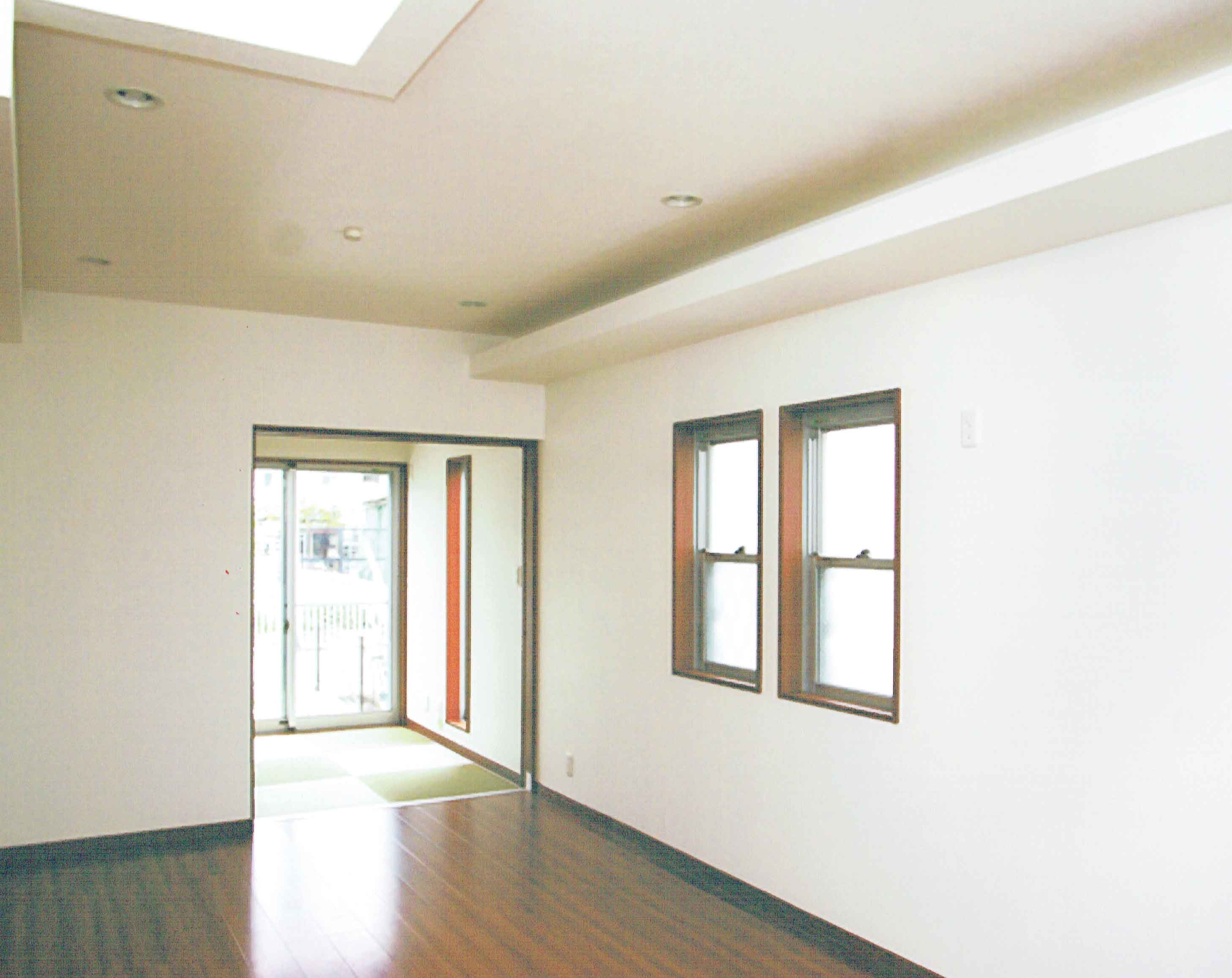 Gallery 46 - 3