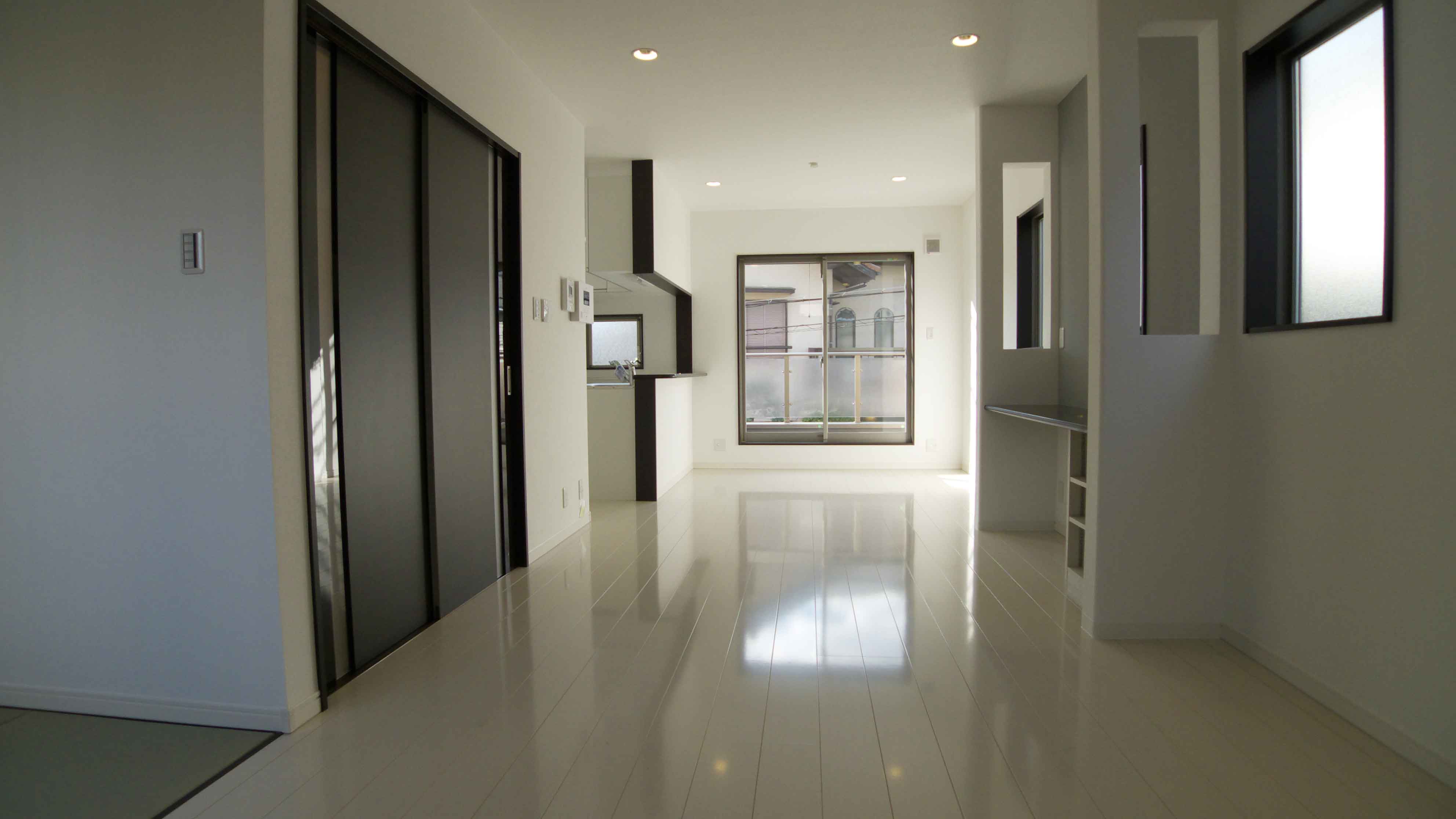 Gallery 47 - 4