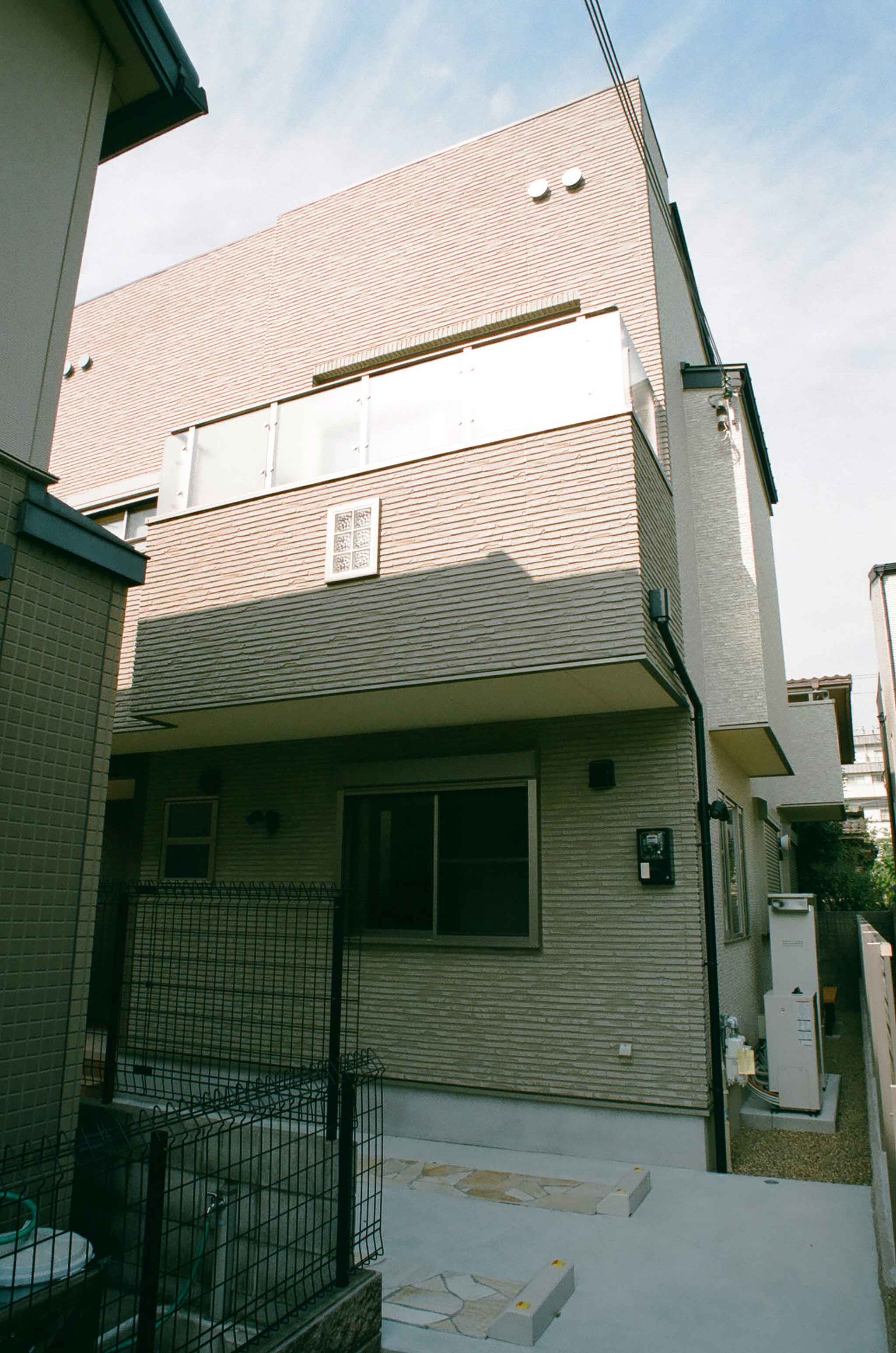 Gallery 70 - 4