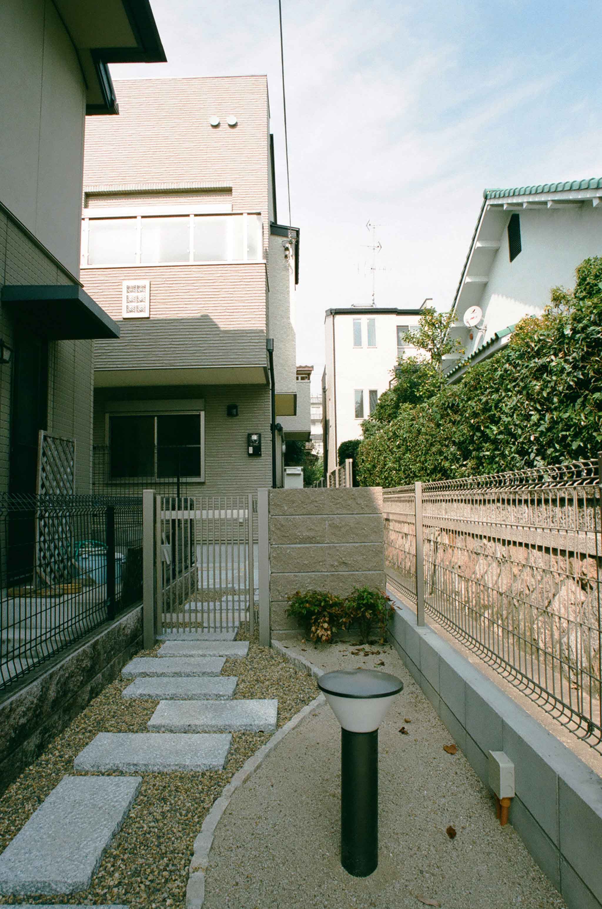 Gallery 70 - 6