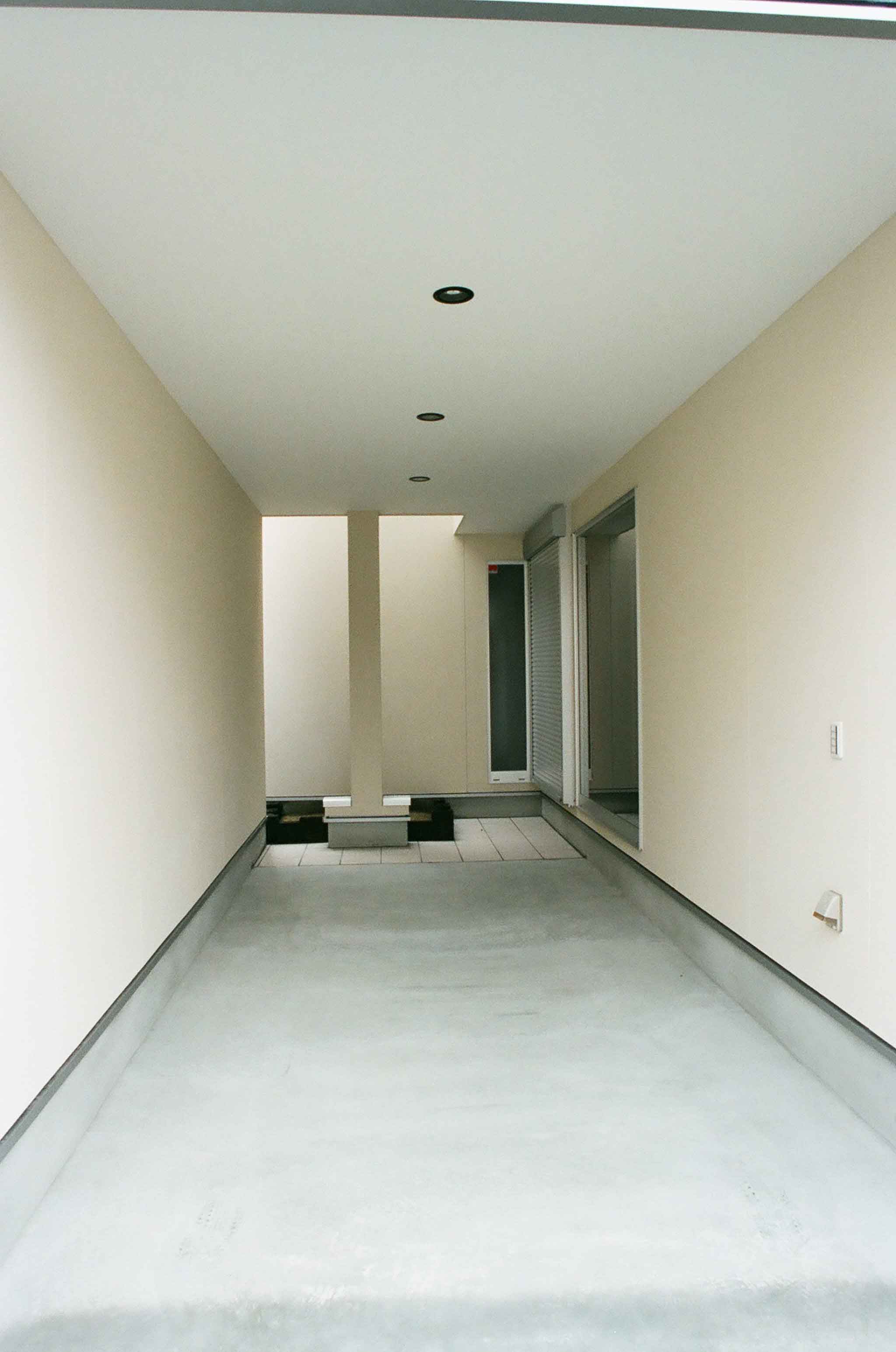 Gallery 49 - 3