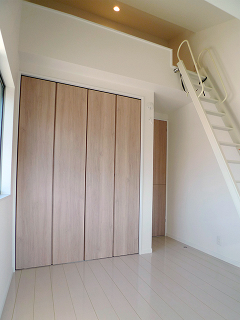 Gallery 53 - 6